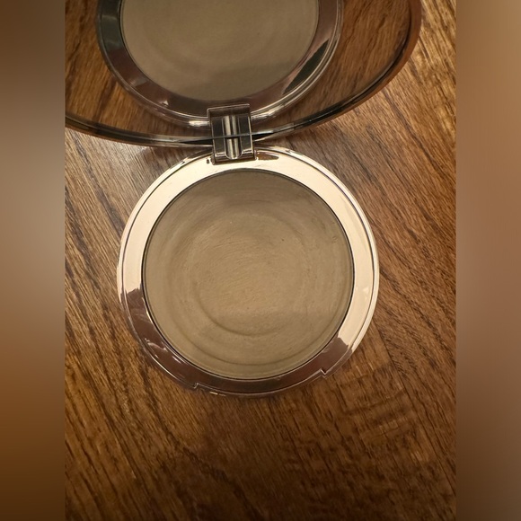 Charlotte tilbury beautiful skin sun-kissed cream bronzer - Picture 3 of 4